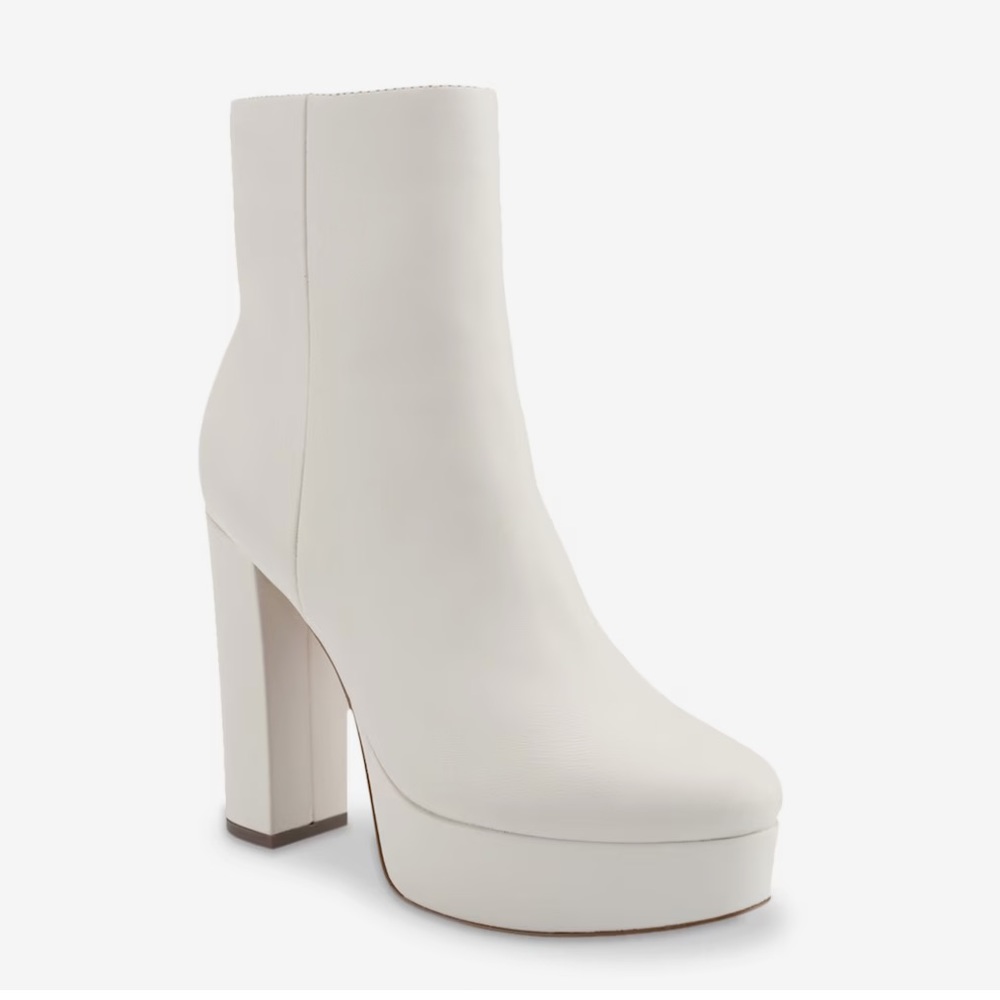 Marc Fisher White / Off White Booties